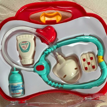 WOOPIE Little Doctor rinkinys Daktaras lagamine + priedai.