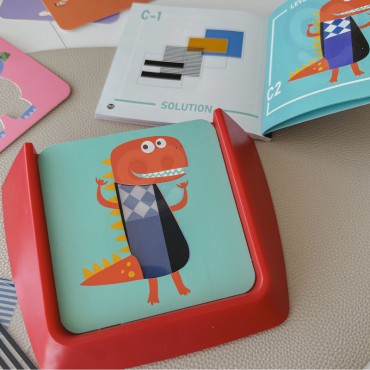 „Woopie Change Outfit“ edukacinės lentos dėlionės žaidimas