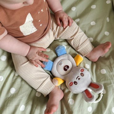 WOOPIE BABY Interaktyvus pliušinis kūdikio minkštutis su šviesos garsu zuikis miegmaišis mėlynas