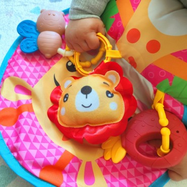 WOOPIE BABY Croissant pagalvė interaktyvi mokomoji kilimėlis barškučiai