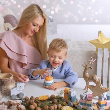 VIGA PolarB Medinė piramidė + Punch su plaktuku Baltasis lokys Montessori