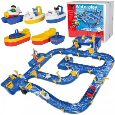 „BIG Grand Port Amsterdam Waterplay Boats“.