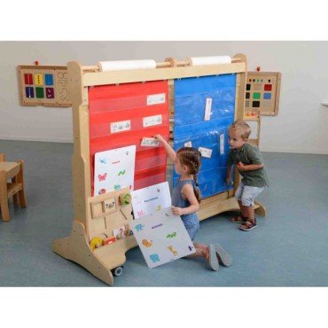 MASTERKIDZ audinio pakabinamas lapas su kišenėmis kortelėms ir paveikslėliams, raudonas