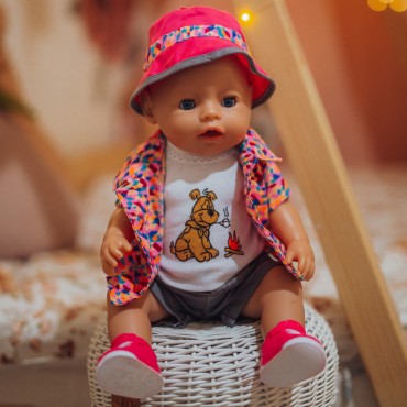 WOOPIE ROYAL Spalvotas kostiumėlis lėlei šuniui striukė kepurė 43-46 cm