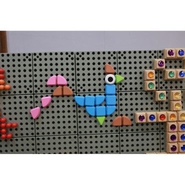 MASTERKIDZ Geometrinių figūrų formos kaiščių rinkinys, 64 vnt., STEM lentoms
